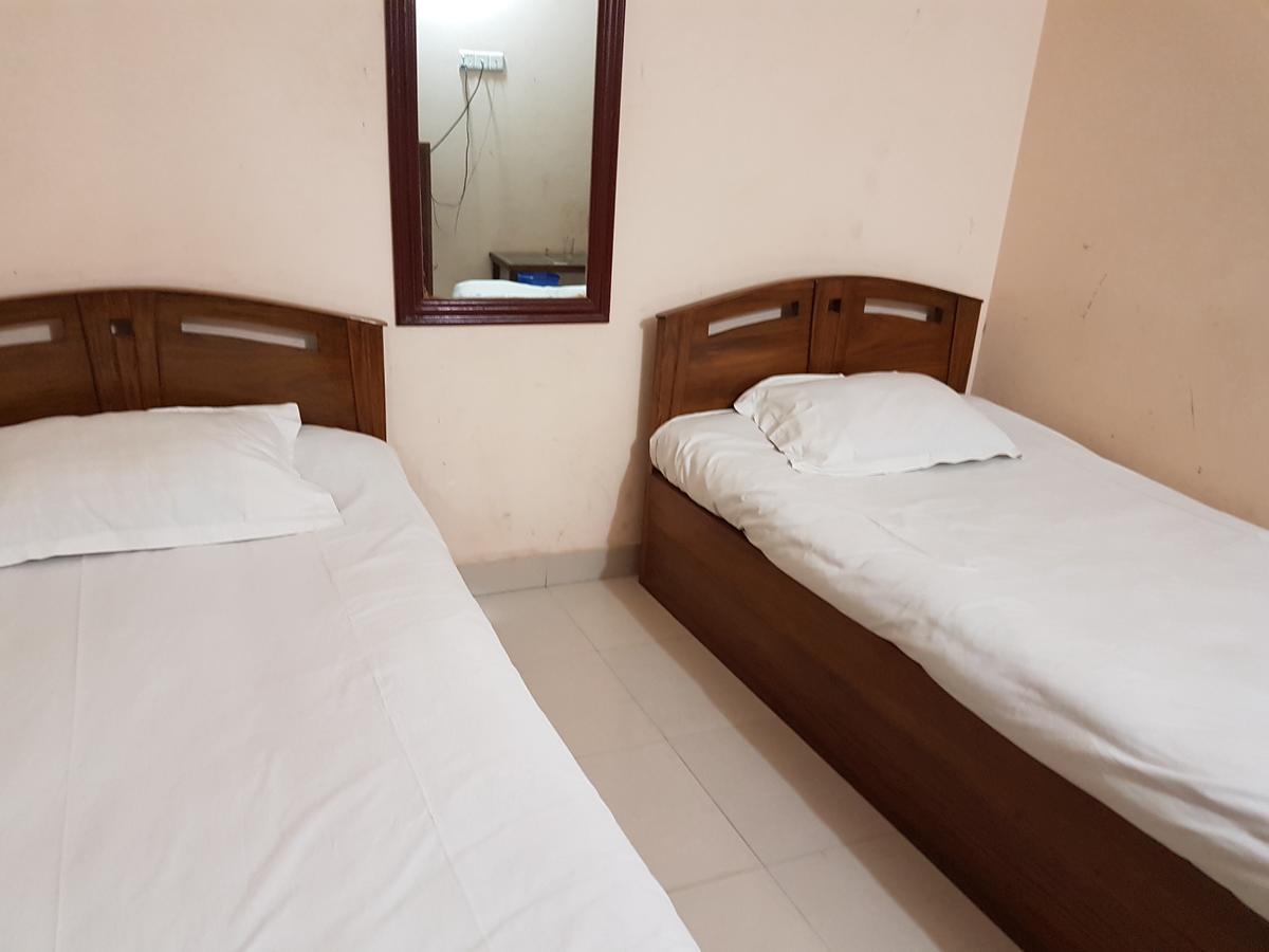 Hotel Diamond Park Dakhin Kattali Exterior photo