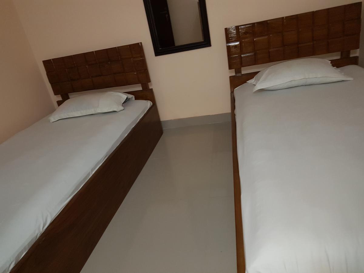 Hotel Diamond Park Dakhin Kattali Exterior photo