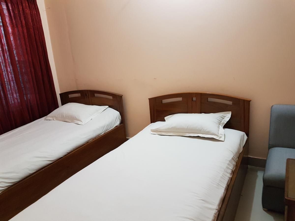 Hotel Diamond Park Dakhin Kattali Exterior photo
