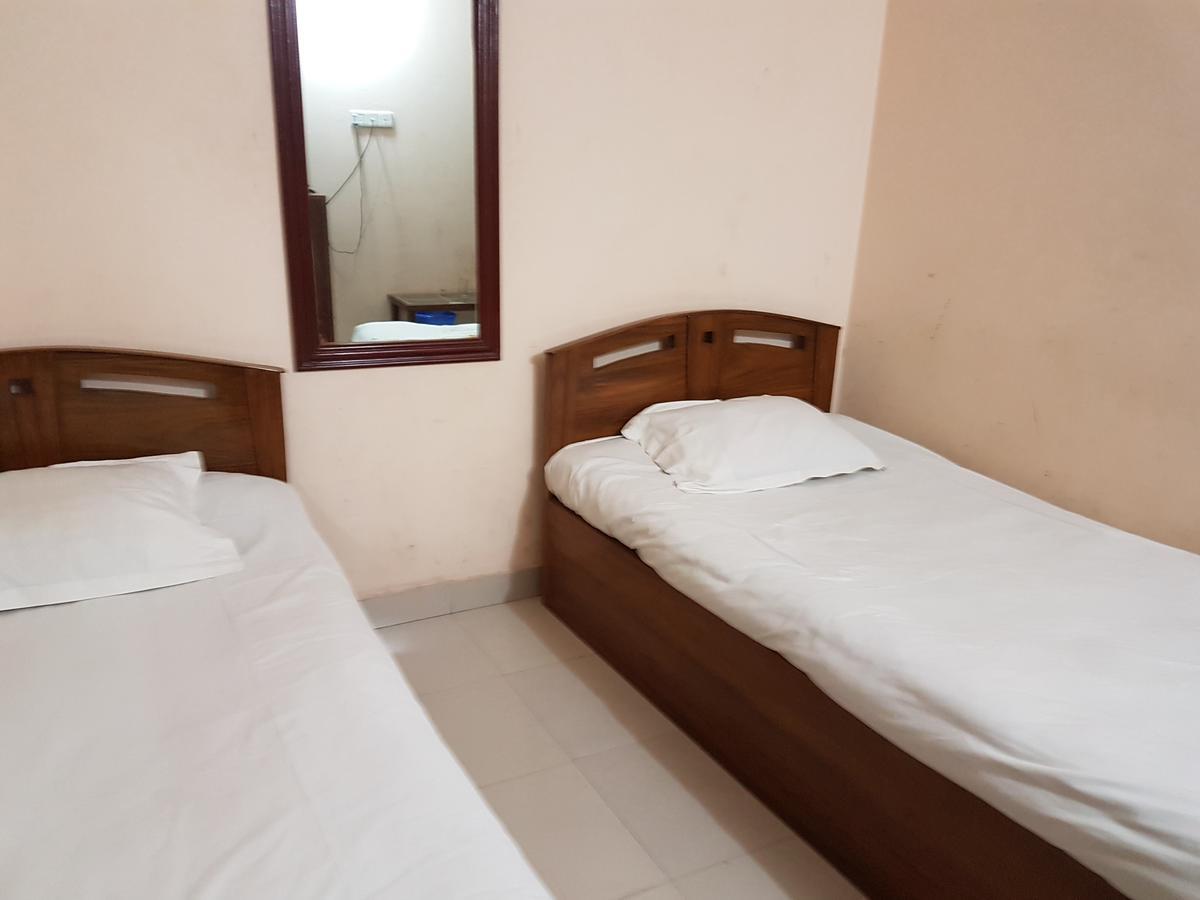 Hotel Diamond Park Dakhin Kattali Exterior photo