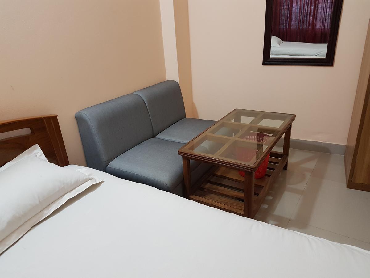 Hotel Diamond Park Dakhin Kattali Exterior photo